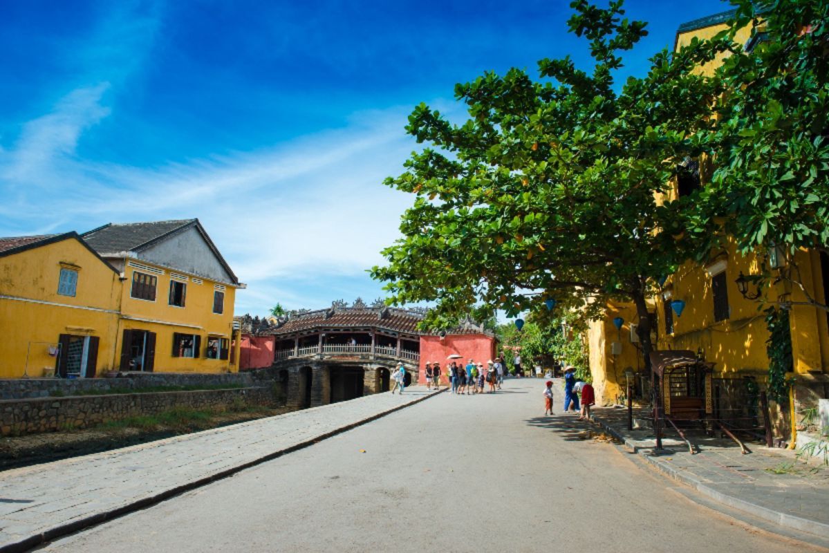 Dive into the historic charm of Hoi An Travel