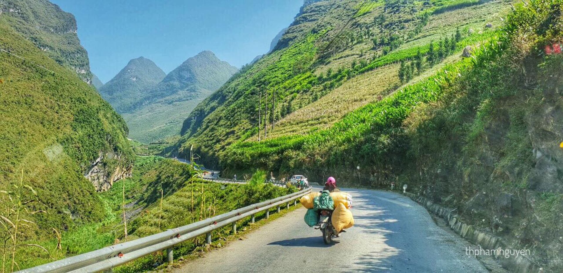 Capture the dramatic beauty of Ha Giang’s geopark gem