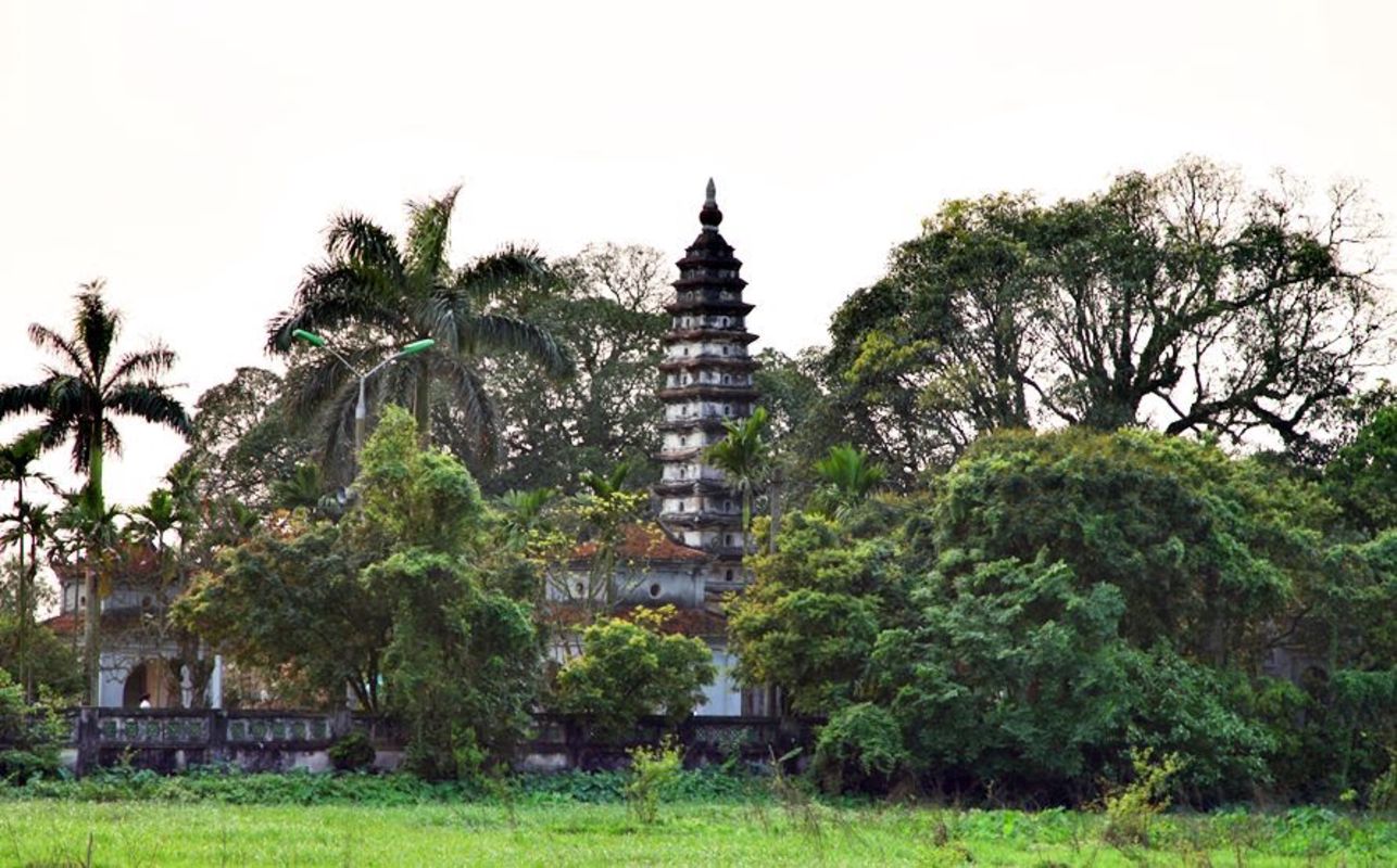Capture the authentic charm of Ninh Binh’s culture