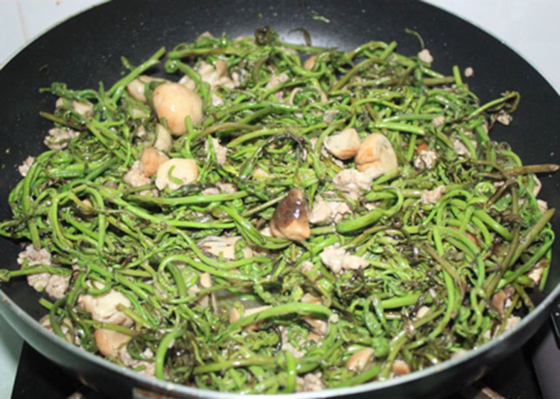 Experience Hau Giang Tours with sustainable dining
