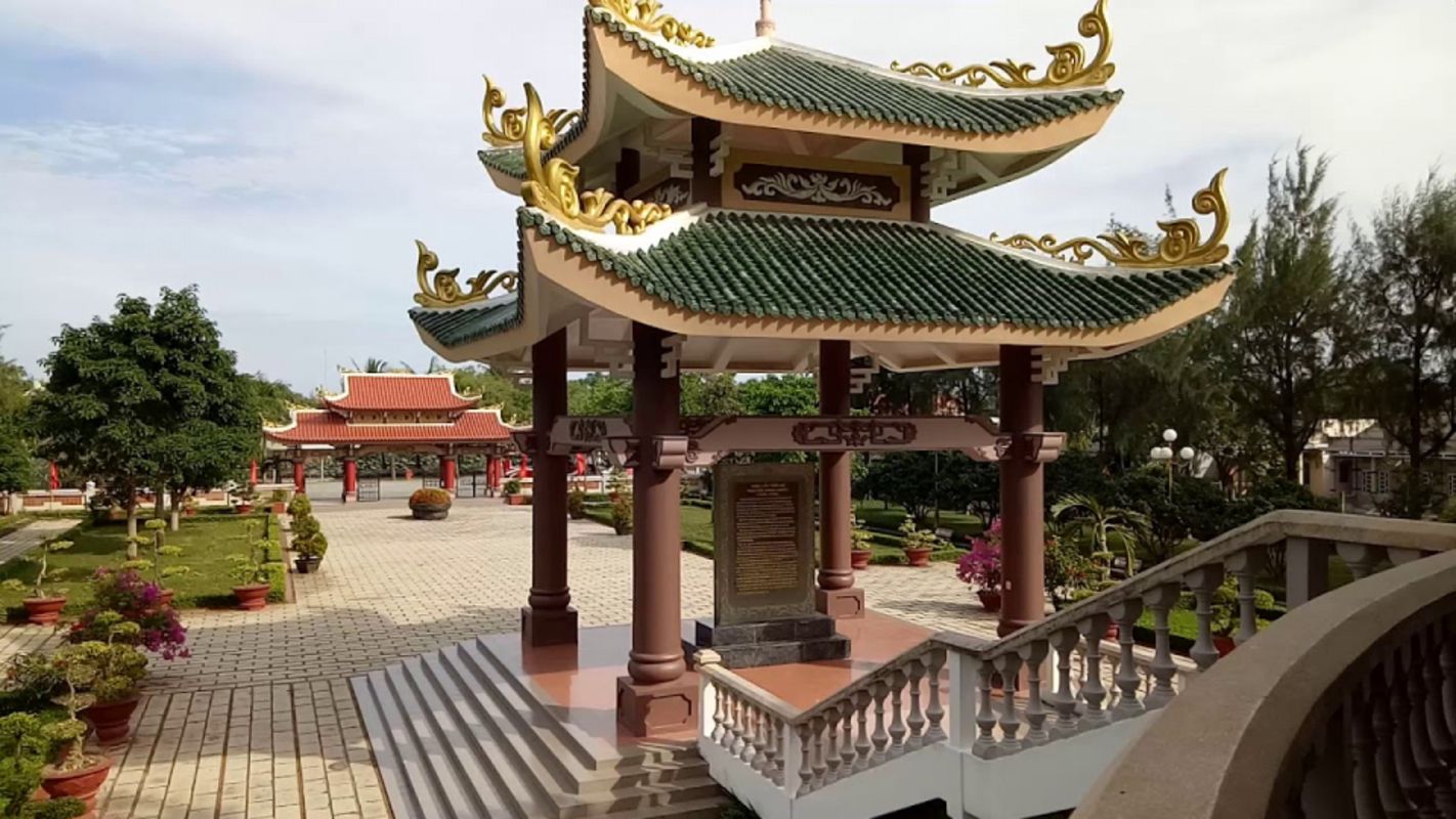 Tomb of Nguyễn Đình Chiểu - Learn Ben Tre’s cultural heritage with expert insights
