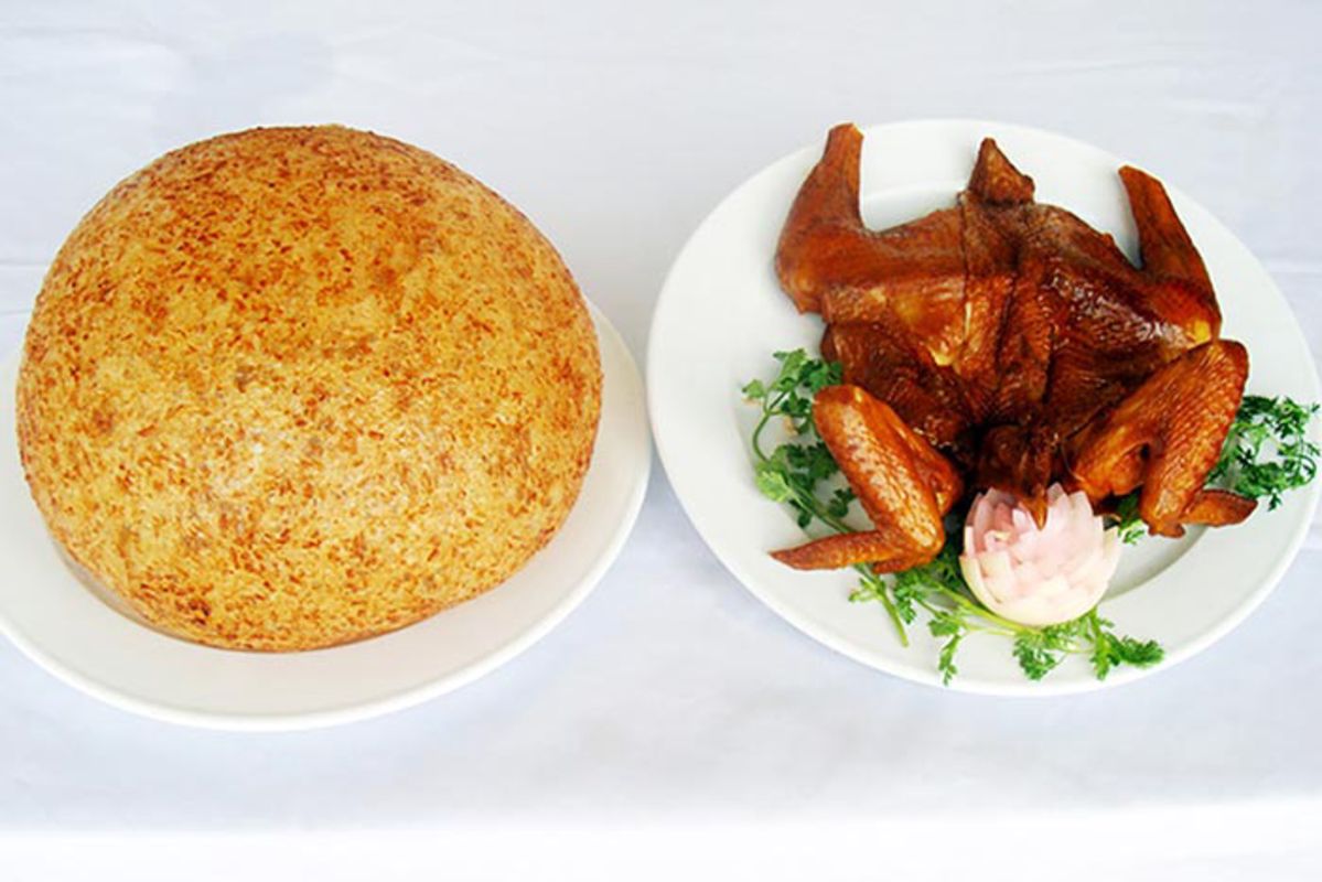 Cho Moi Fried Sticky Rice - "Xôi chiên phồng Chợ Mới"