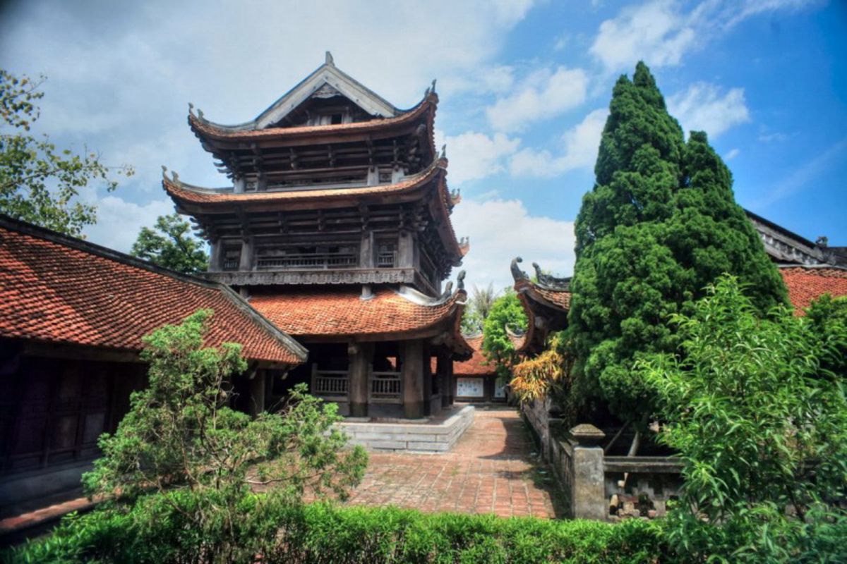 Capture the historic beauty of Hung Yen’s cultural gem