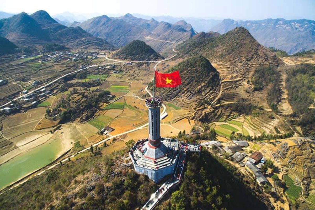 Experience Tuyen Quang Tours with sustainable adventures