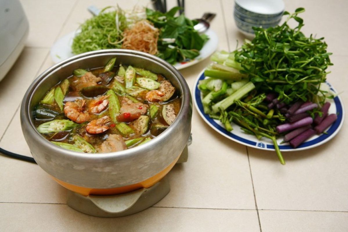 Experience Ca Mau Tours with sustainable dining