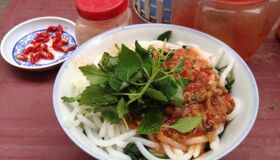 Photograph the delicate allure of Nam Dinh’s cuisine