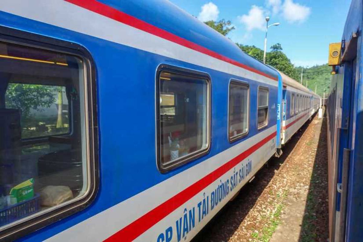 Travel from Hanoi to Kon Tum By Train