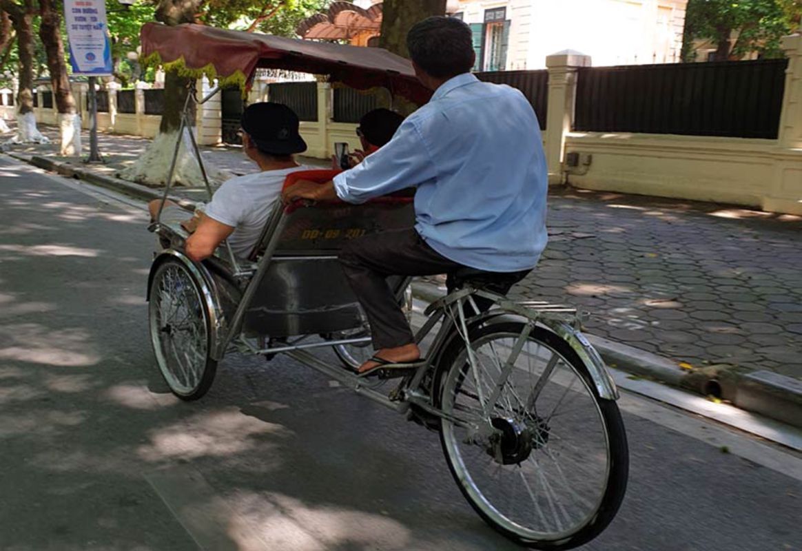 Experience Hanoi Tours with sustainable adventures