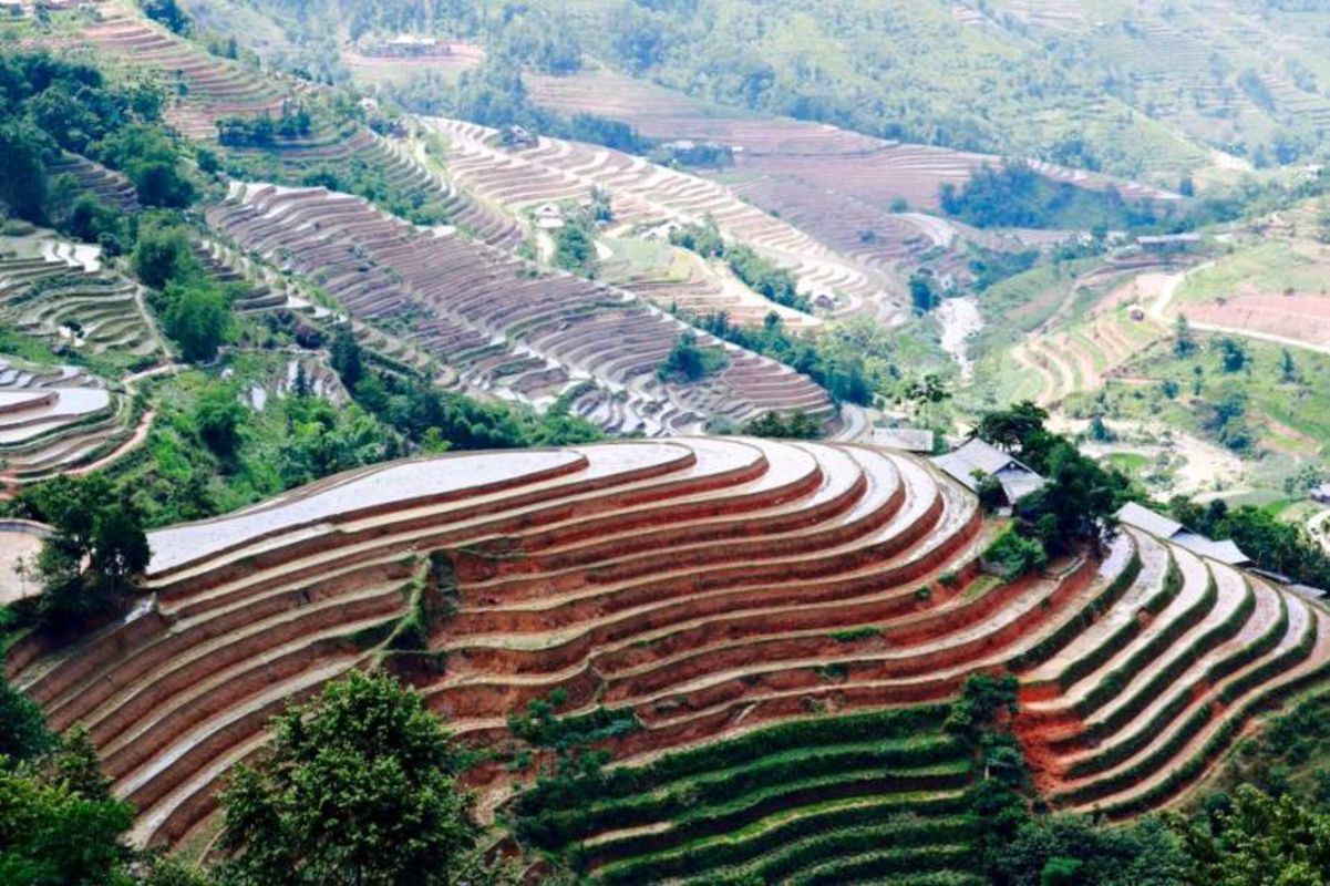 Start your Tuyen Quang Travel with serene vistas