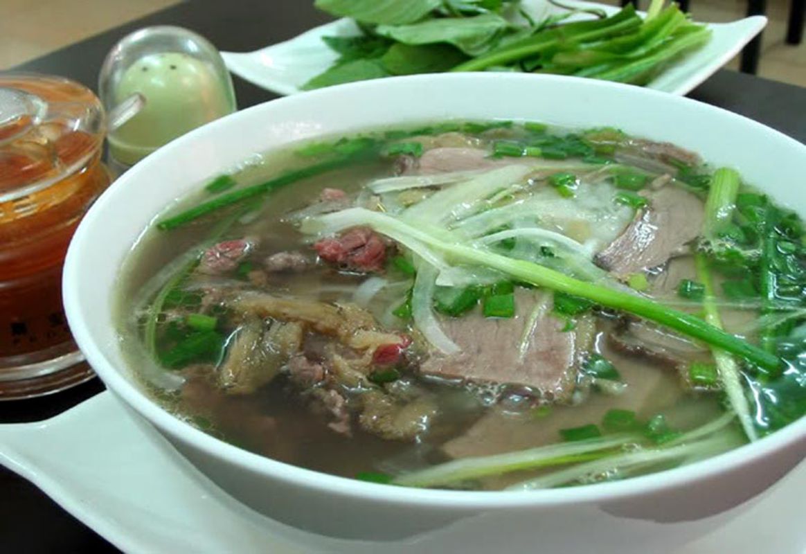 Start your Hanoi Travel with a flavorful bowl