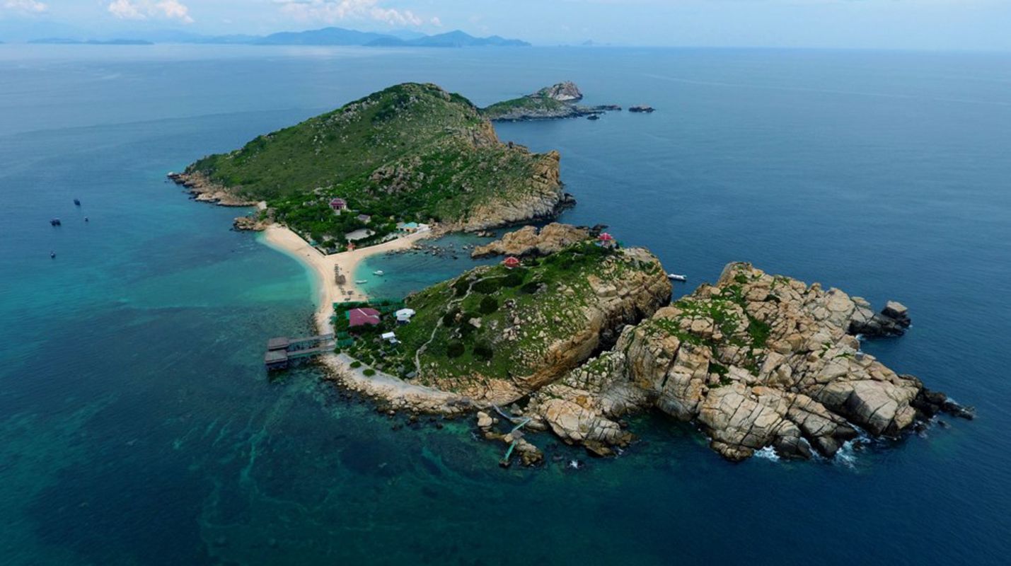 Start your Khanh Hoa Travel with serene vistas