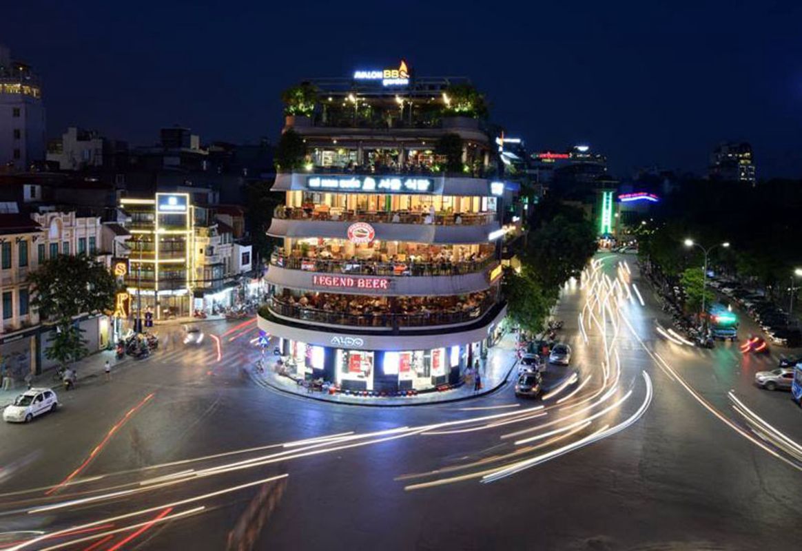Experience Hanoi Tours with sustainable adventures