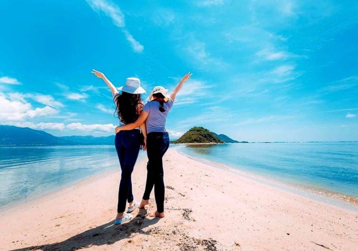 Diep Son Island - Start your Nha Trang Travel with tranquil vibes