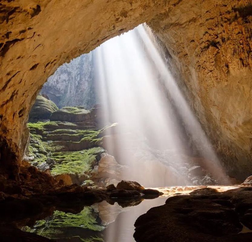 5. Son Doong Cave (Vietnam)
