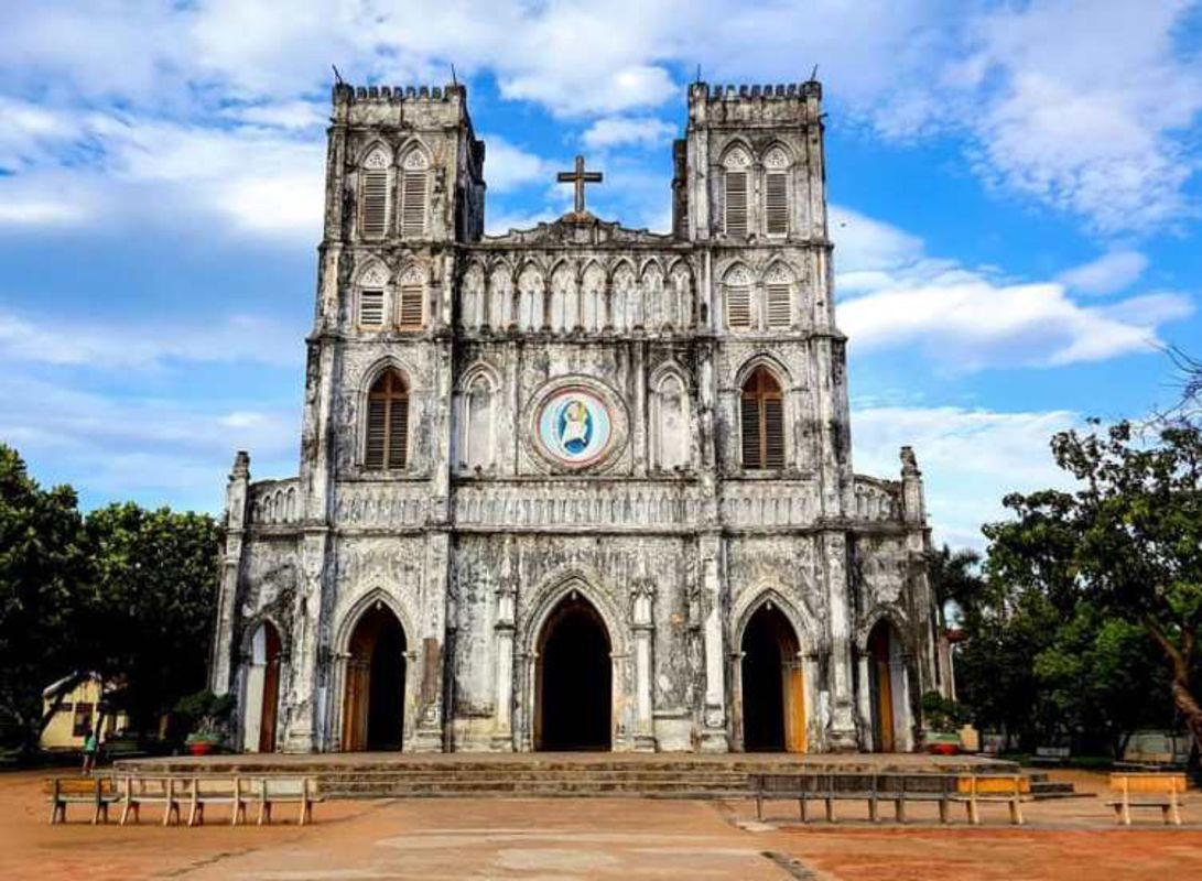 Dive into the historic charm of Phu Yen Travel