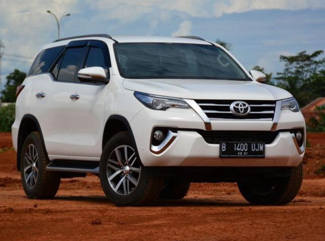 Travel from Ho Chi Minh City to Tra Vinh by Private Car