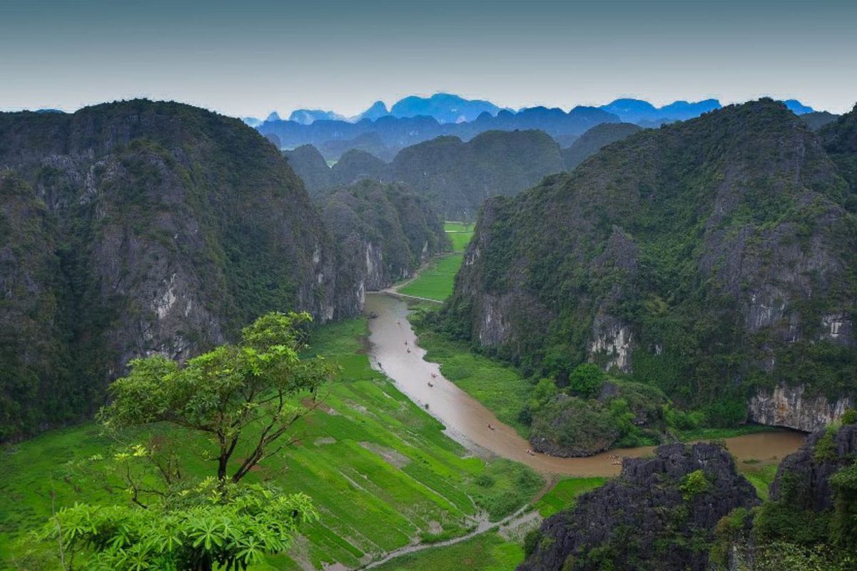 Mua Cave - Photograph the majestic allure of Ninh Binh’s karsts