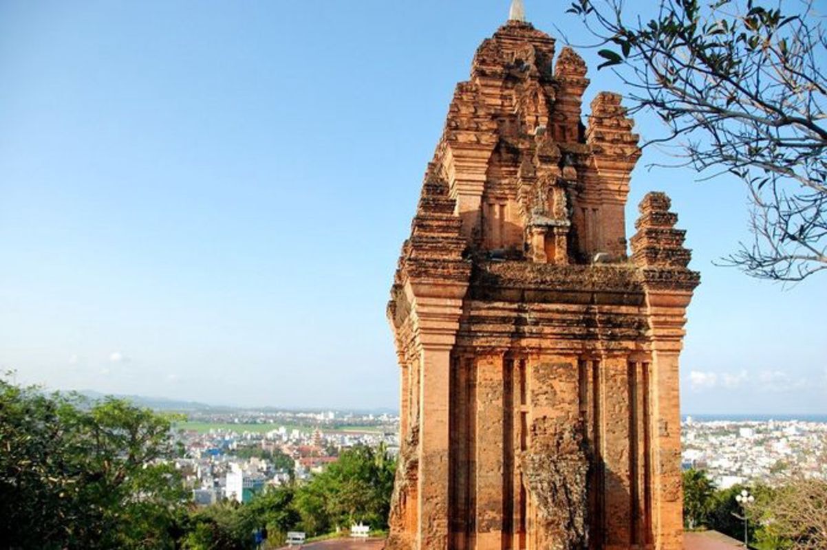 Dive into the historic charm of Phu Yen Travel