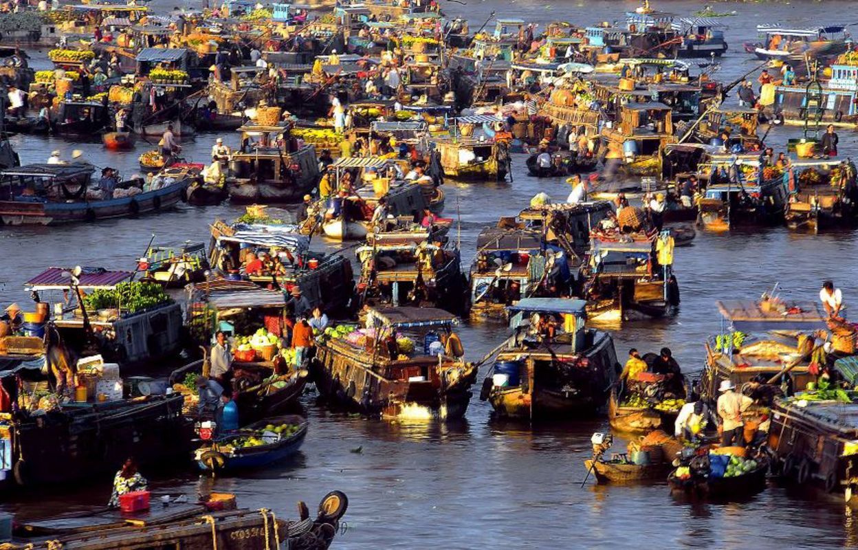 Capture the vibrant energy of Ca Mau’s cultural gem