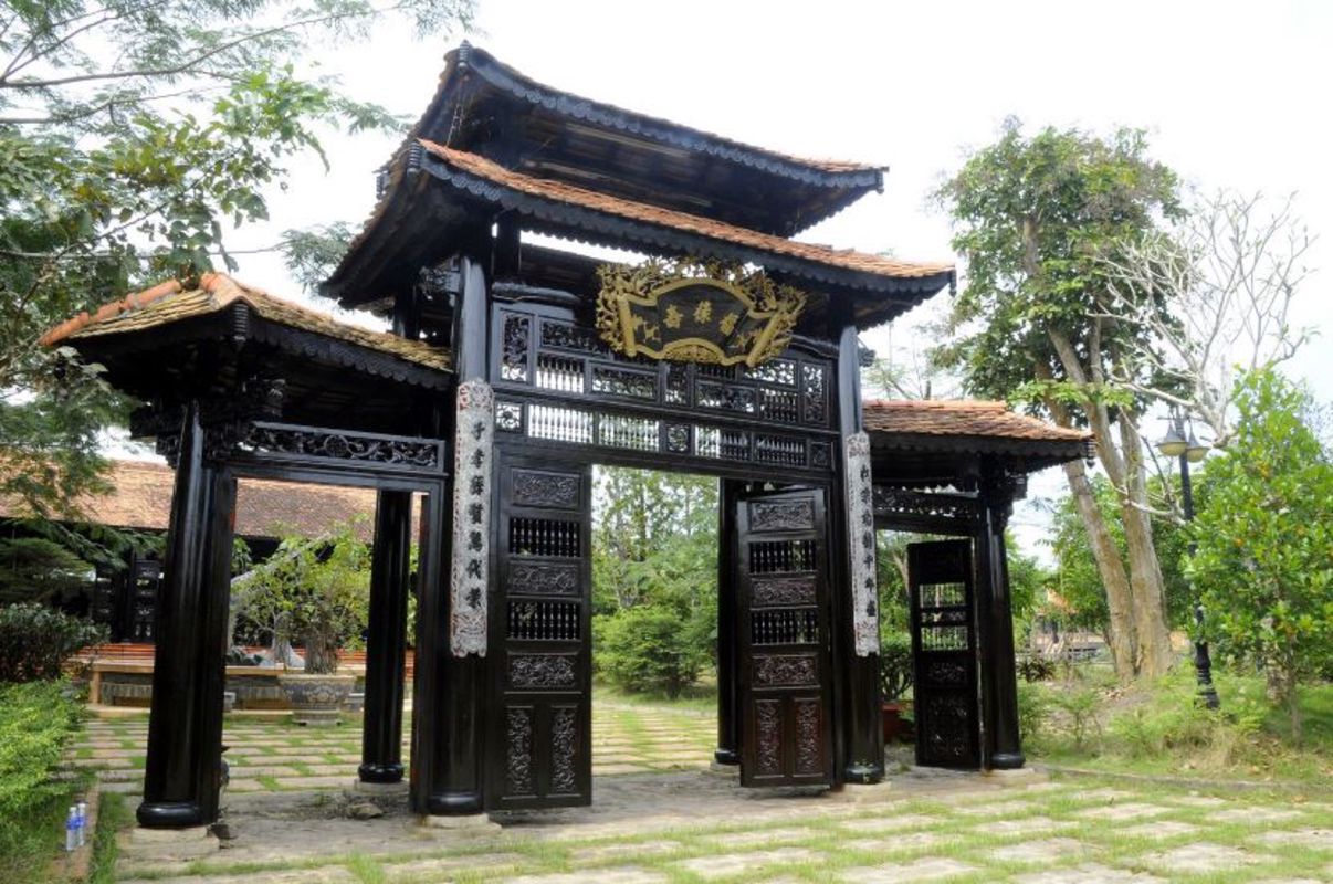 Capture the nostalgic beauty of Long An’s cultural gem