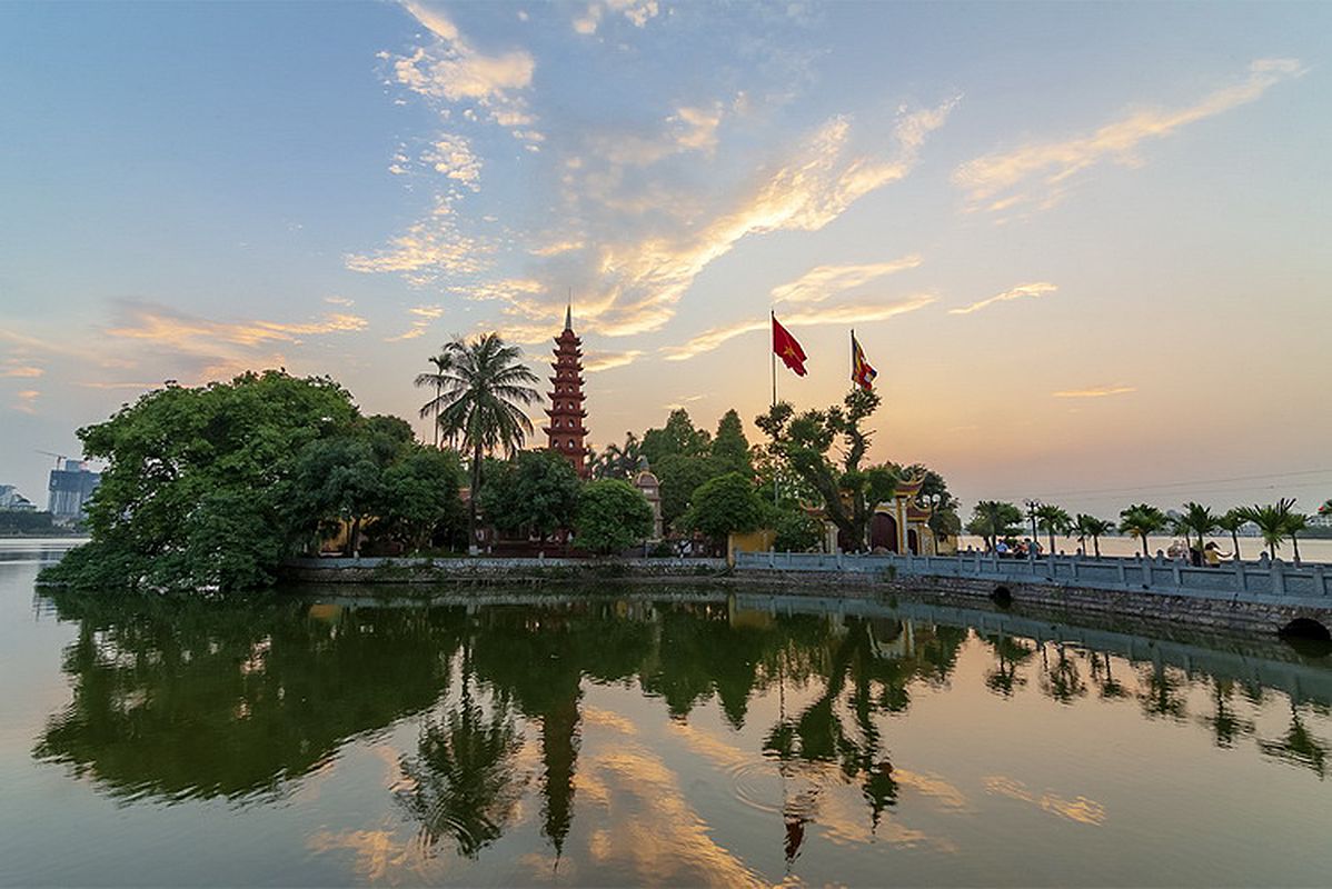 Capture the serene beauty of Hanoi’s cultural gem