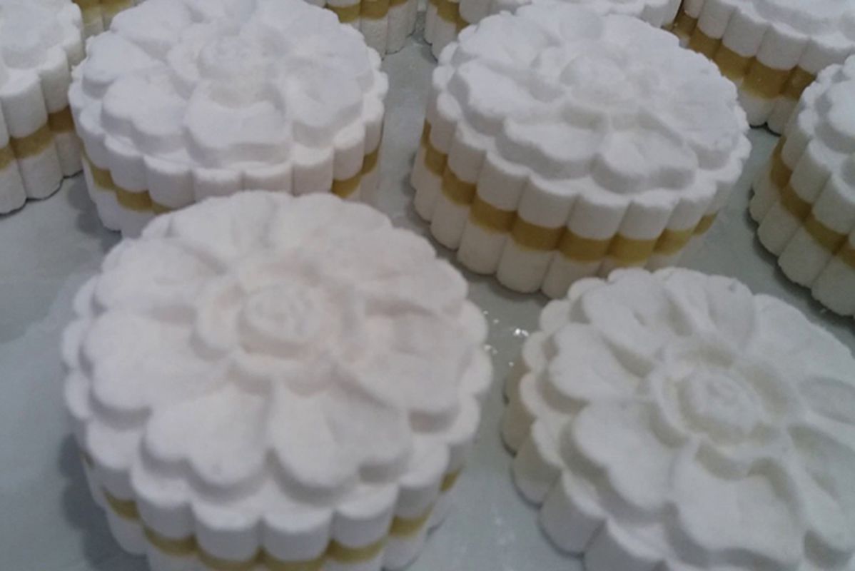 Start your Soc Trang Travel with a sweet bite