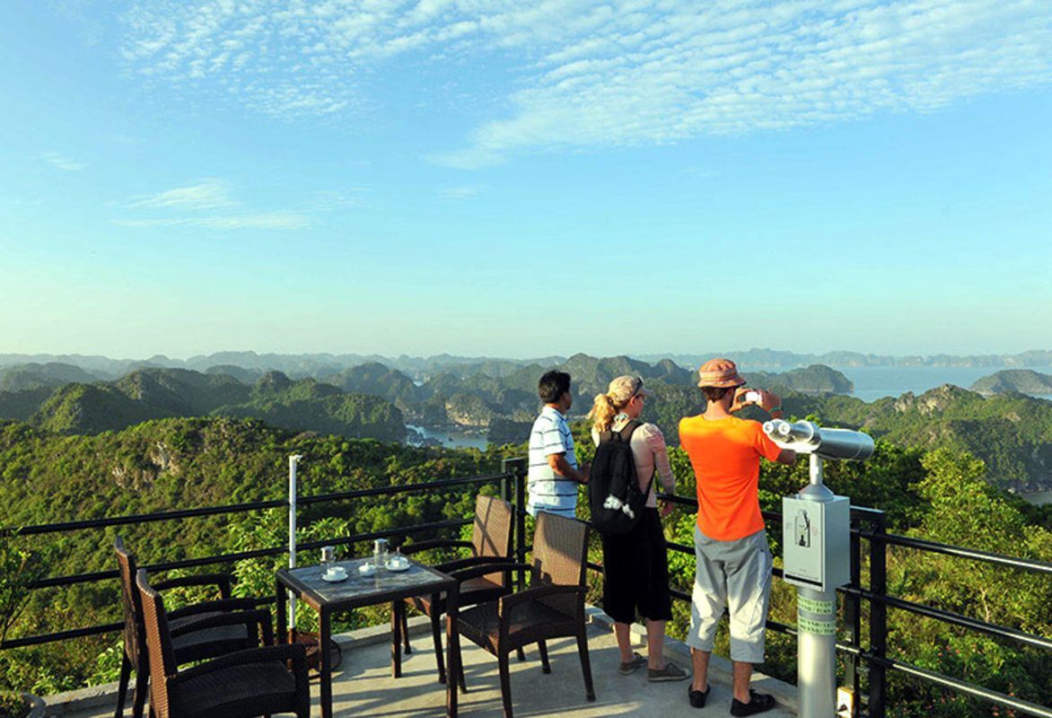 Dive into the adventurous charm of Cat Ba Travel