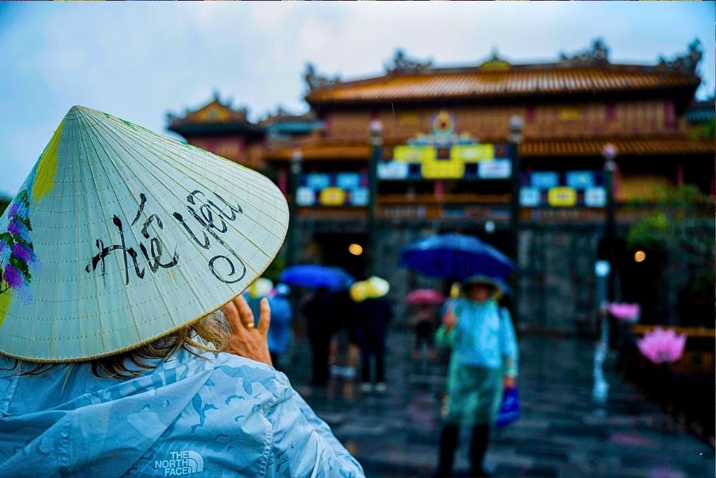 Capture the authentic charm of Vietnam’s cultural scene